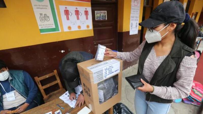 En la provincia puntana figuran en el padrón electoral 393.472 ciudadanos habilitados para votar en 1239 mesas.