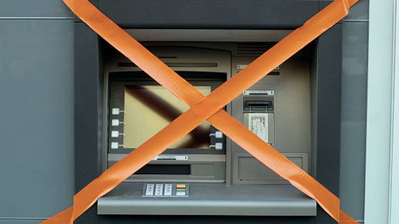 Esto pasará con tus ahorros en el banco si España participa en un conflicto bélico