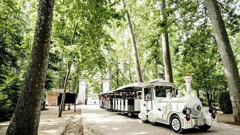Escapadas de época: es uno de los trenes más bonitos de España, sale de Madrid y recorre patrimonio de la UNESCO.