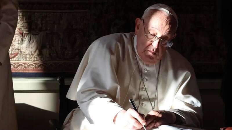 "Queremos ser amos de la Tierra": las palabras del Papa Francisco que sorprendieron a la Iglesia.