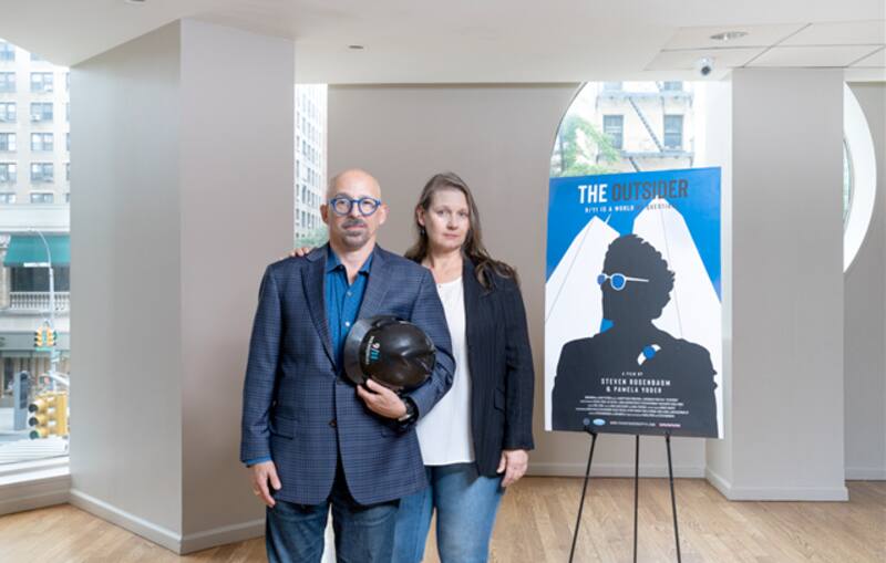 Steven Rosenbaum y Pamela Yoder (cortesía Axios)