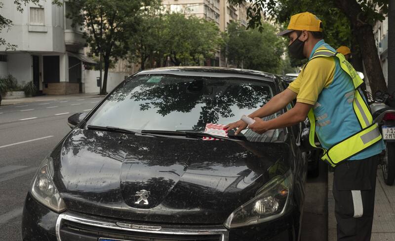 Los conductores deberán abonar el costo de acarreo del vehículo.