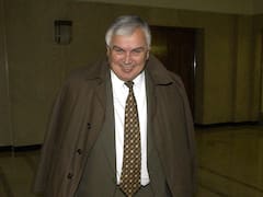 Un petrolero puro y duro, pintado de azul y oro