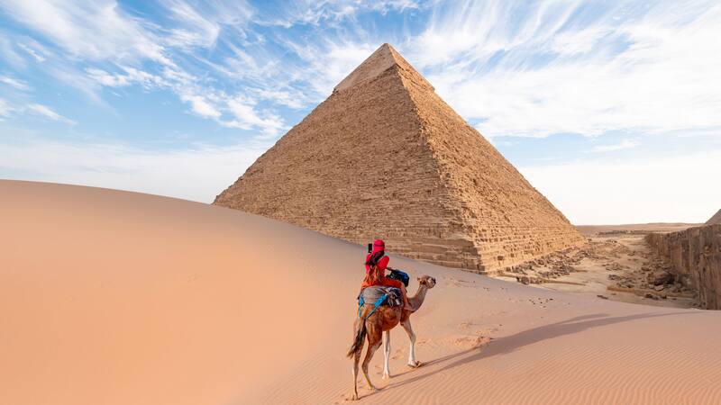 Descubrimiento arqueológico sin precedentes: revelaron el enigma de cómo se construyó la pirámide más antigua de Egipto.