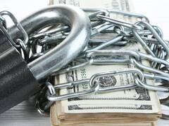 Economistas y operadores advierten: la euforia será pasajera porque los problemas "siguen latentes"