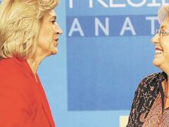 Matthei - Bachelet:Chile define si vuelve a la izquierda