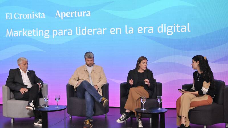 Moraca (Bodega Trapiche), Lascano (Globant), López (Naranja X) y Fernández (El Cronista)