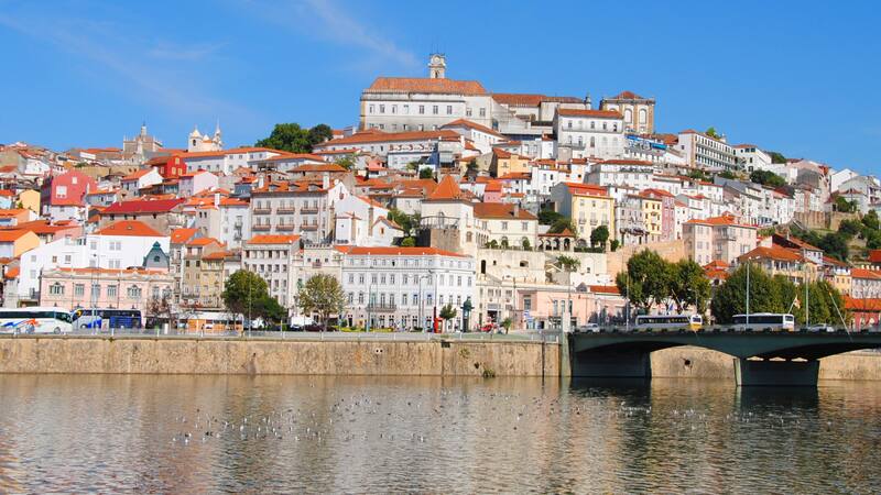Esta ciudad portuguesa es una de las más hermosas de la región.