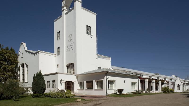 <div class="migrated-promo-image__description"><div class="migrated-promo-image__source">Fuente: Copyright 1999 Adobe Systems Incorporated</div></div>