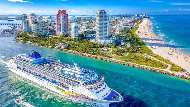 Norwegian será la primera línea de cruceros que se enfrentará con el gobernador de Florida