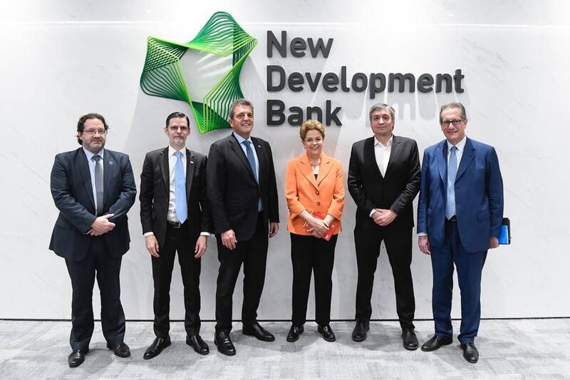 Massa, Pesce y la comitiva argentina en China visitaron a Dilma Rousseff antes de ampliar el swap