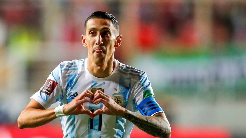 Ángel Di María festeja el primer gol de Argentina ante Chile.