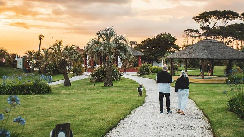 En el all inclusive los visitantes pueden disfrutar de la playa y de todas las instalaciones del hotel.