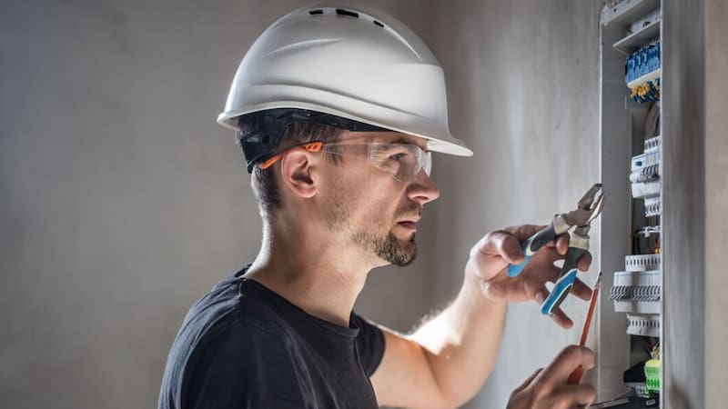 Los puestos a cubrir se ubican en varias ciudades y se piden requisitos mínimos.