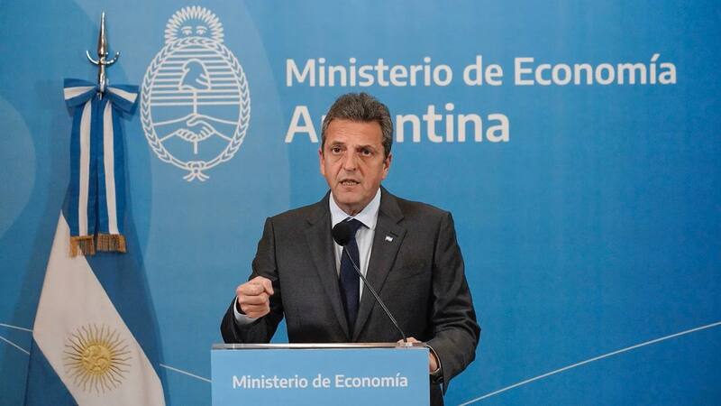 Sergio Massa anunció que se le pagará al Fondo con un crédito de la CAF y yuanes de libre disponibilidad.