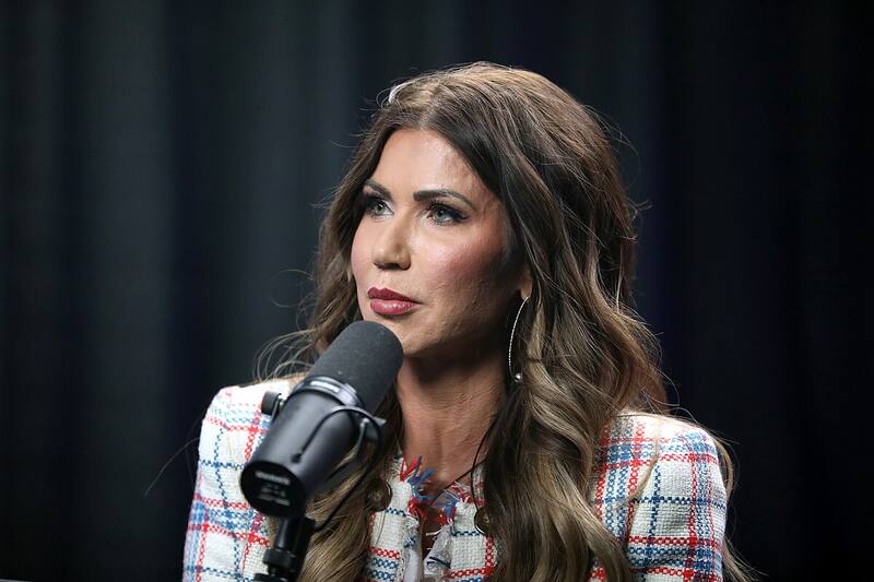 Donald Trump quiere a Kristi Noem como secretaria de Seguridad Nacional. (Fuente: Wikimedia Commons)