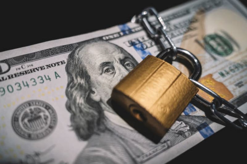 Juan Luis Bour le puso precio al dólar de fin de año: "Falta una corrección de..."