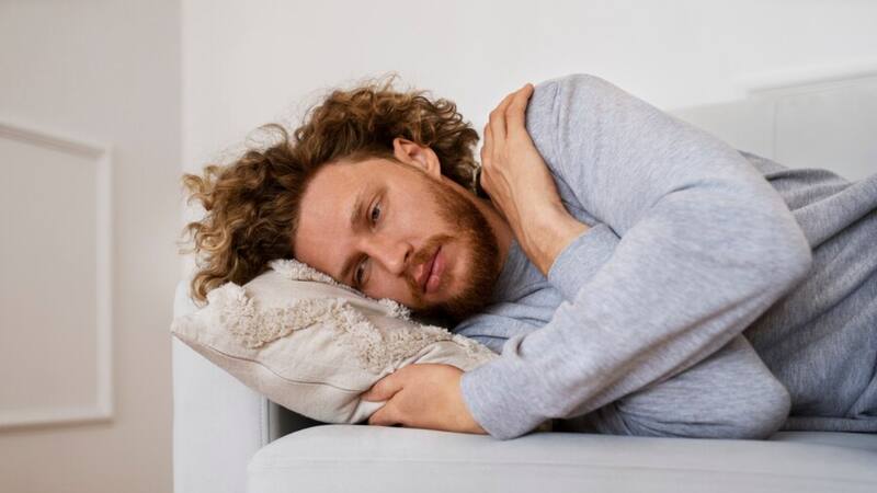 Para conciliar el sueño es fundamental desechar estas costumbres.