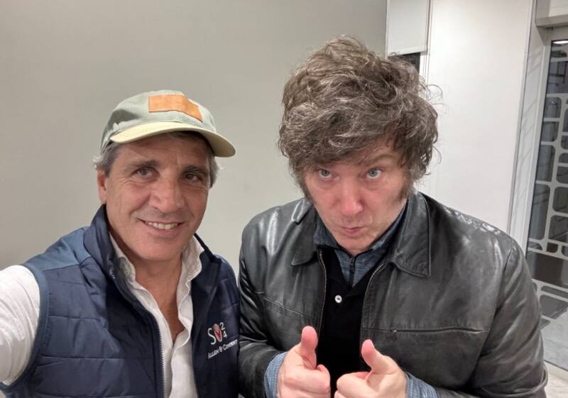 Luis Caputo y Javier Milei, los dos principales responsables del nuevo entendimiento con el Fondo