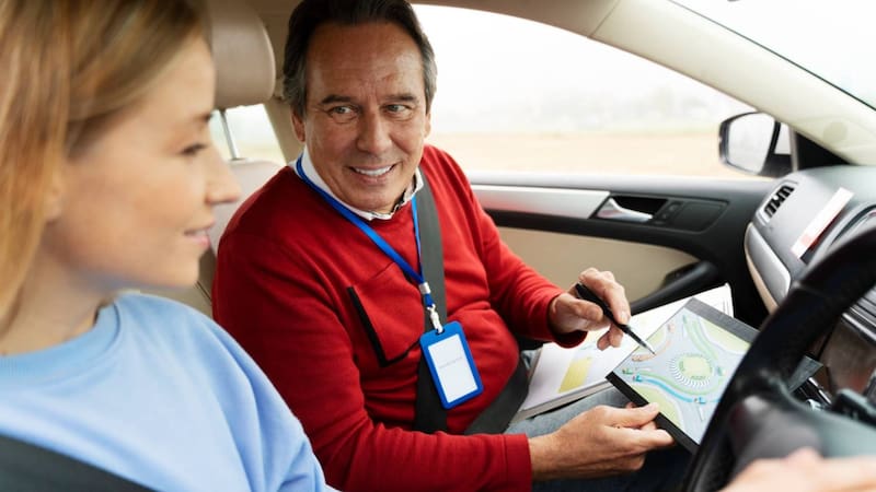 Examen completo para conductores: CDMX evalúa física y teóricamente. Fuente: Shutterstock.