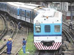 No hubo acuerdo y continúa el paro en el Sarmiento