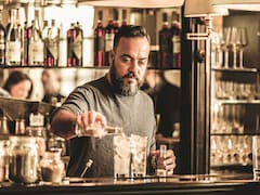 Cuánto cuesta tomarse un trago en los bares argentinos reconocidos como los mejores del mundo