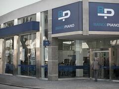 Multan a banco por una venta de dólares a una nena de 12 años