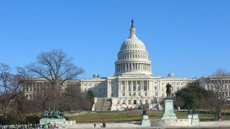 EE.UU. aprueba otros u$s 40.000 millones de ayuda para Ucrania por la guerra de Rusia.