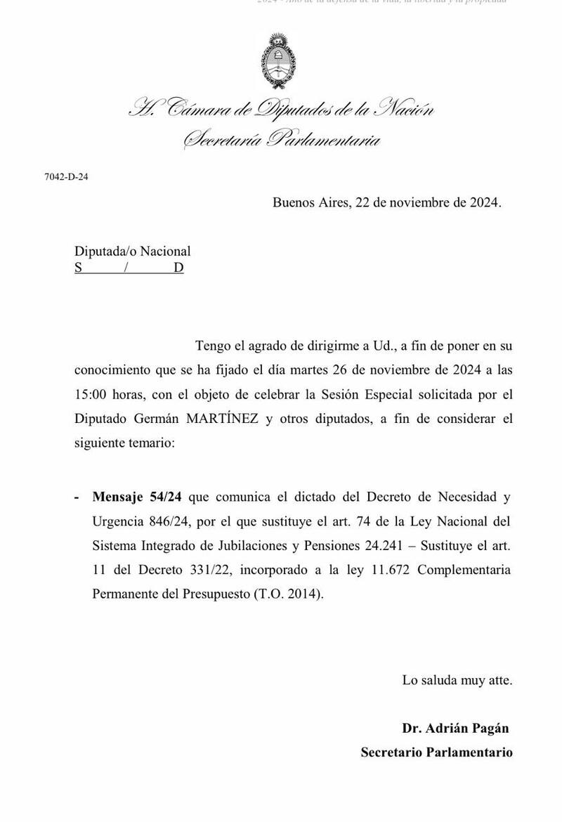 La convocatoria para la sesión por el DNU