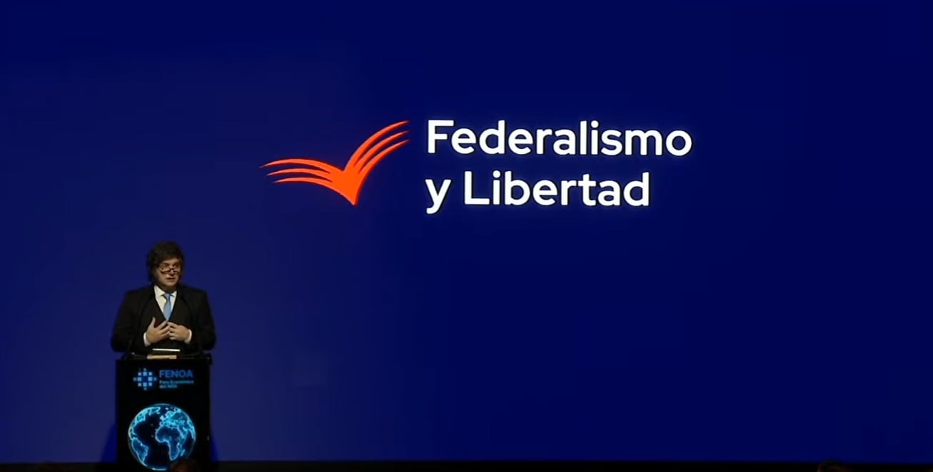 Milei defendió el ajuste y cargó contra el “empresariado prebendario” en el Foro Económico del NOA Milei defendió el ajuste y cargó contra el “empresariado prebendario” en el Foro Económico del NOA