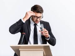 ¿Terror a hablar en público? Los 3 detalles clave que tenés que seguir al pie de la letra para sacarte el pánico de enfrentar a tu audiencia