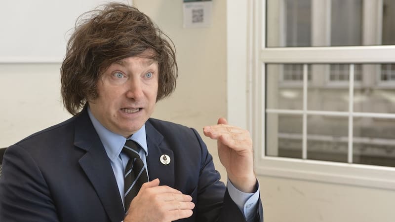 "No podía esperar más que mentiras de un mentiroso serial, la manipulación berreta de datos para tratar de cegar una explicación", dijo el economista.