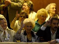 Las Abuelas de Plaza de Mayo recuperaron al nieto 118