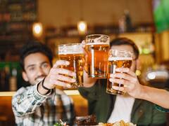 Con ventas congeladas, las cerveceras apuestan por las promociones para calentar el invierno