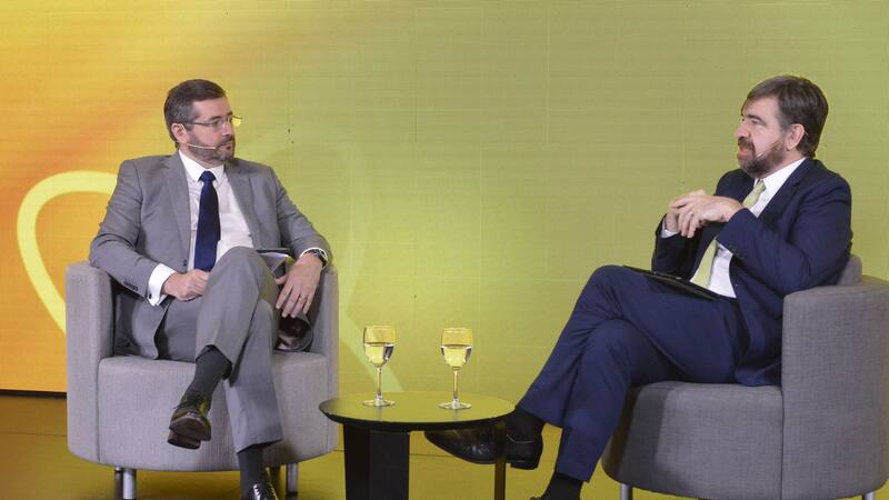 Claudio Cunha, Country Manager de Enel Argentina, con Hernán de Goñi, director periodístico de El Cronista