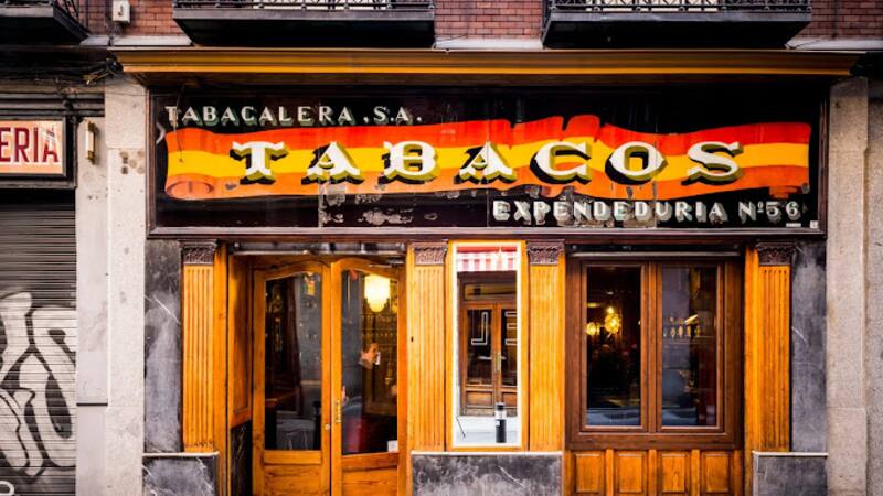 Casa Tabacos, la taberna que, con tradición y sabor, se ha convertido en uno de los nuevos sitios preferidos de los madrileños.