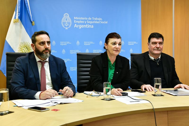 Aumenta el Salario Mínimo: a cuánto sube y cómo impacta en planes y programas sociales