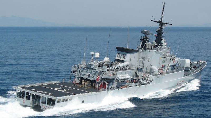 Una fragata italiana clase Maestrale. Fueron diseñadas para múltiples misiones, pero están entradas en años.