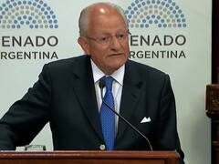 Aborto: Albino dijo que el preservativo no previene el VIH y estalló la polémica