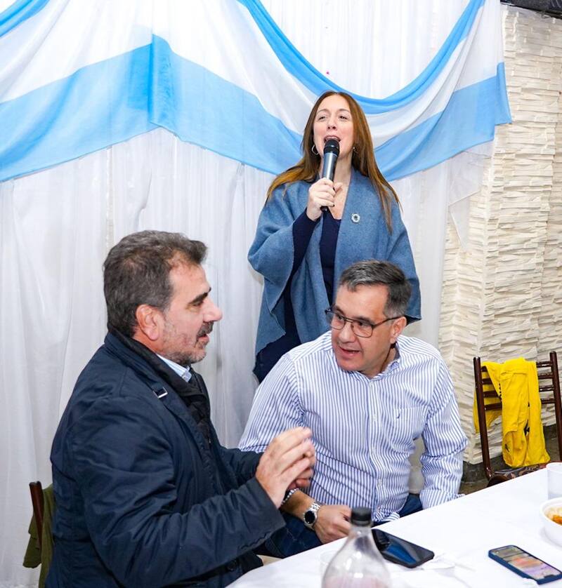 Vidal con Cristian Ritondo y Alejandro Finocchiaro