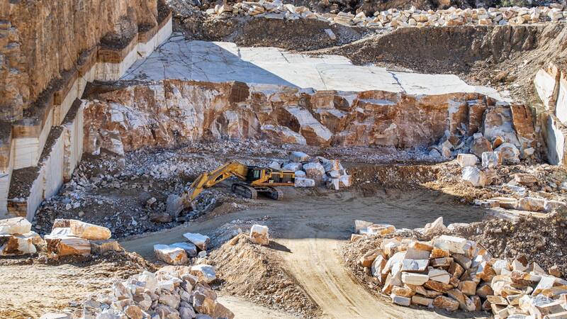 La cantera de mármol negro recientemente descubierta, permitirá a este país de Sudamérica competir con los mercados de lujo más importantes del mundo.