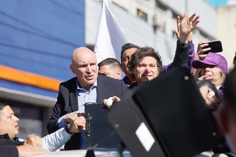 El liderazgo presidencial no viene dado con el cargo. No se es presidente para demostrar que se tienen ideas, se es presidente para tomar decisiones que resuelvan problemas. (Fuente: EFE)