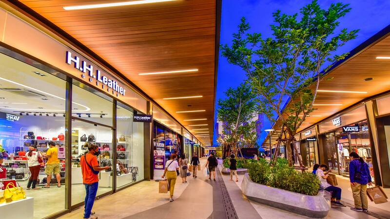 Este es el outlet más grande de la Capital con descuentos de hasta el 60%.