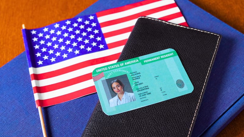 Tramitar la Green Card requiere de una serie de trámites y costos que deben afrontar los inmigrantes.