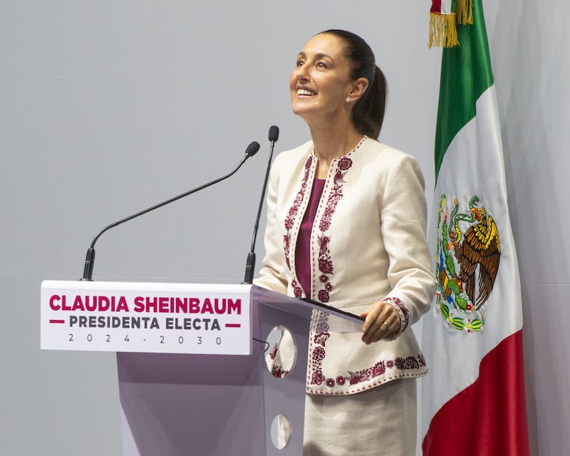 La medida de Claudia Sheinbaum que afecta a los bancos privados. Foto: Wikimedia Commons.