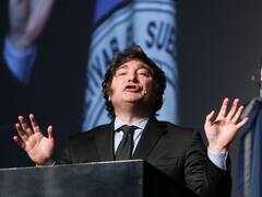 Milei anunció a los dos miembros clave de su equipo económico si gana la presidencia