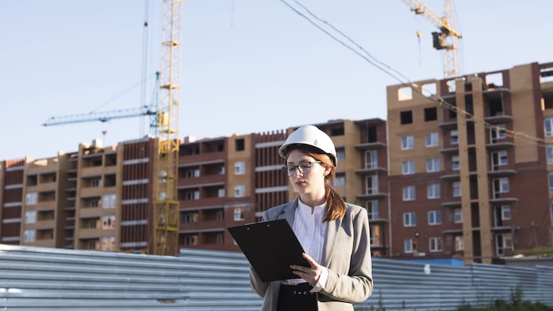 Este acuerdo incluye la construcción de escuelas, centros de salud y obras de prevención de inundaciones.