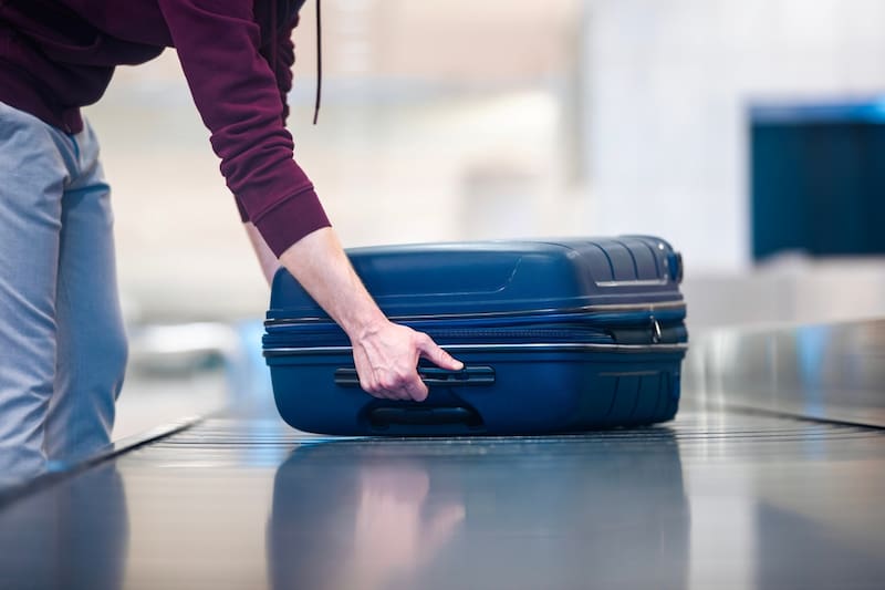 Actualización de la TSA: objetos prohibidos en el equipaje documentado al viajar a Estados Unidos. Fuente: Shutterstock.