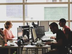 La Argentina es el país que más resiste la vuelta a la oficina de la región