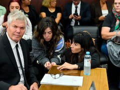 "Así murió Maradona": la impactante foto del Diez que mostró el fiscal y complica a los médicos